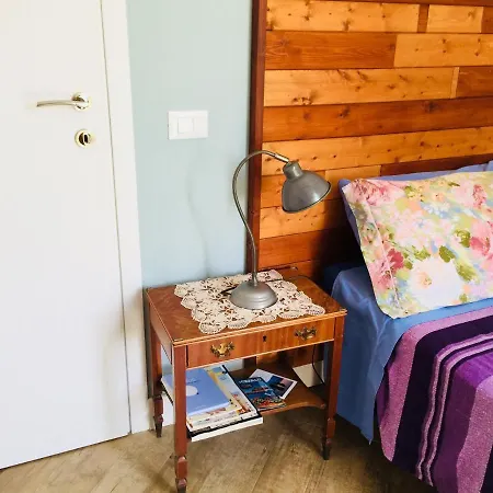 Apartment Go Go House 2 Casa Aprile