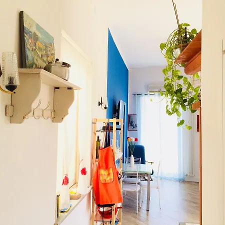 Go Go House 2 Casa Aprile Apartment